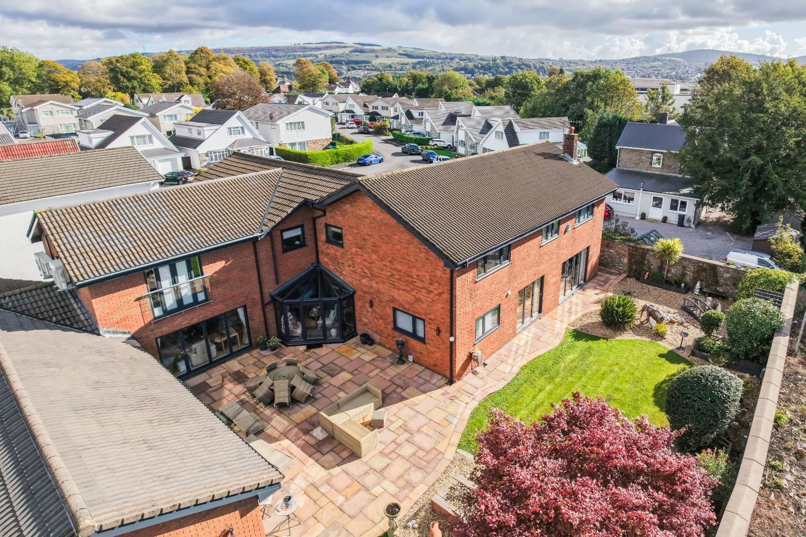 28 Ffrwd Vale, Neath, Neath Port Talbot, SA10 7BA